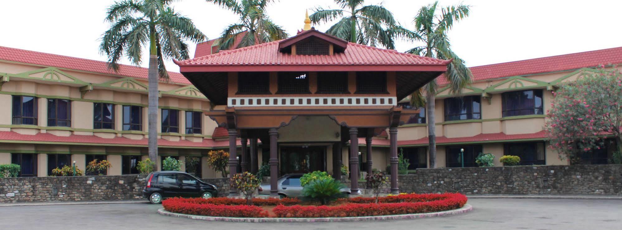 Hotel Nirvana Bhairāhawā Exterior foto